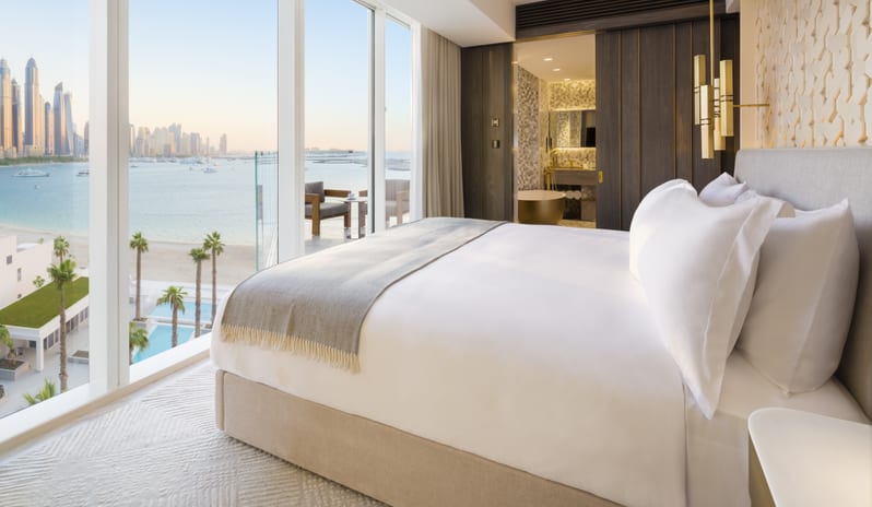 FIVE Palm Jumeirah Dubai-Junior Suite Sea View Bedroom_12600